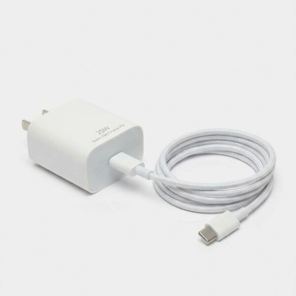 25W Hızlı Şarj Adaptörü USB-C to Type-C Kablolu – PD Destekli, Süper Hızlı Şarj Cihazı
